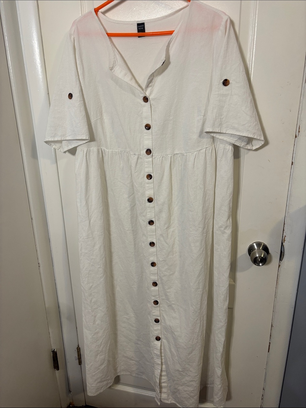 Women's White Button-Front Maxi Dress with Short Sleeves